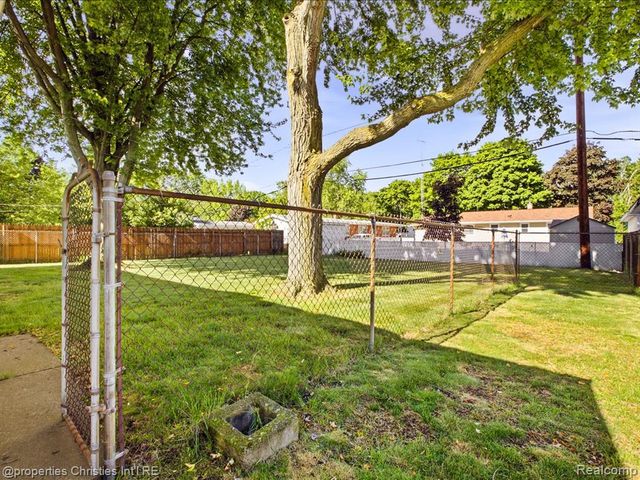 3541 Shenandoah Avenue, Port Huron, MI 48060