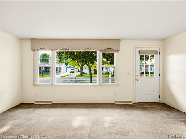 3541 Shenandoah Avenue, Port Huron, MI 48060