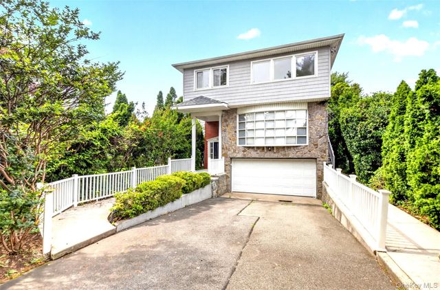149-37 Powells Cove Boulevard, Whitestone, NY 11357