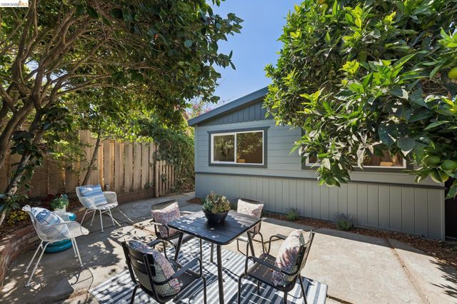 1410 Lawrence St, El Cerrito, CA 94530