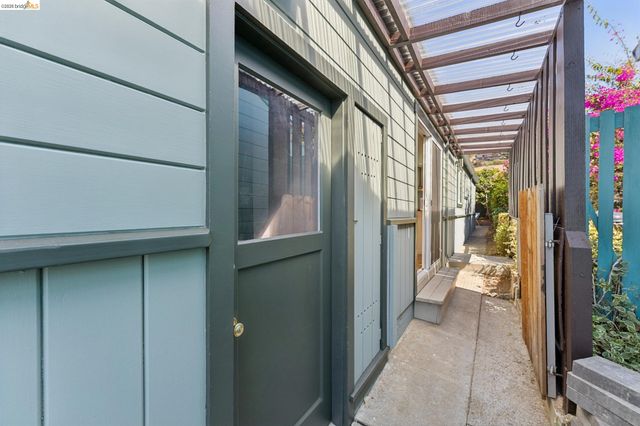 1410 Lawrence St, El Cerrito, CA 94530
