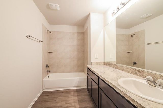 2634 Camrola Way, Houston, TX 77073
