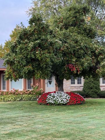 7951 Engelhurst Court, Jenison, MI 49428