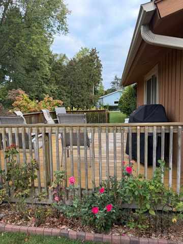 7951 Engelhurst Court, Jenison, MI 49428