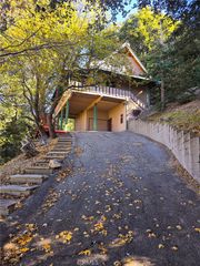 629 Chateau, Crestline, CA 92325