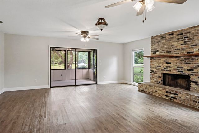 6080 65th Street, Vero Beach, FL 32967