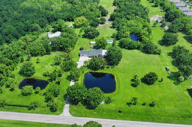 6080 65th Street, Vero Beach, FL 32967