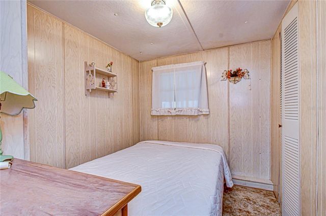 37427 HAMMOND DRIVE, Zephyrhills, FL 33541