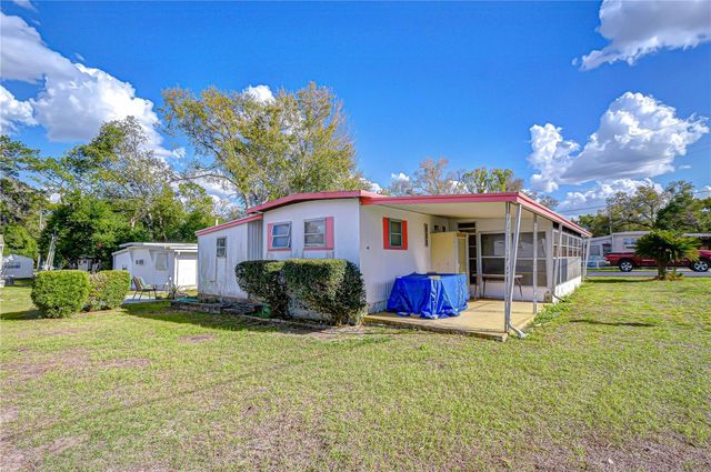 37427 HAMMOND DRIVE, Zephyrhills, FL 33541