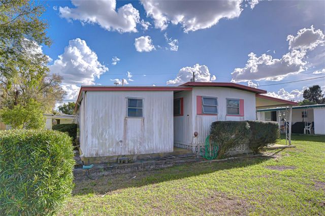 37427 HAMMOND DRIVE, Zephyrhills, FL 33541