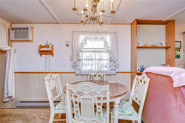 37427 HAMMOND DRIVE, Zephyrhills, FL 33541