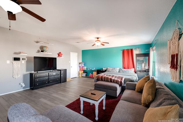 6927 Macaway, San Antonio, TX 78244