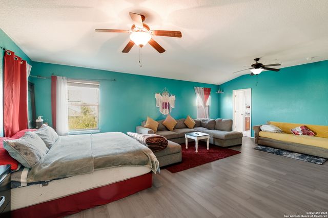 6927 Macaway, San Antonio, TX 78244