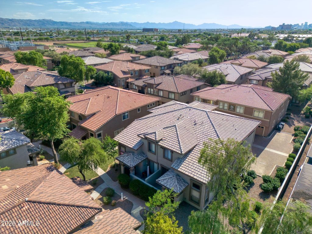 1225 N 36TH Street 1109, Phoenix, AZ 85008 — photo 2