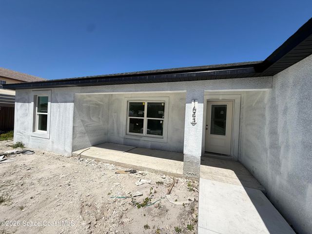 1643 Windsor Avenue SE, Palm Bay, FL 32909