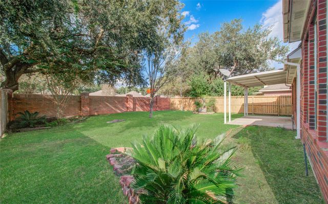 4731 Silverlake Drive, Sugar Land, TX 77479