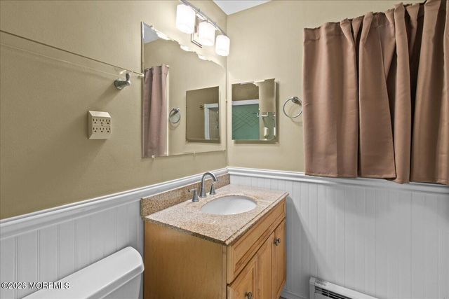 13 Tudor Court, Brick, NJ 08723