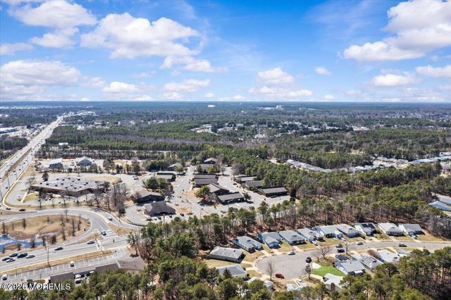 13 Tudor Court, Brick, NJ 08723