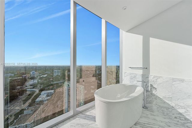 175 SE 25 Rd 3403, Miami, FL 33129