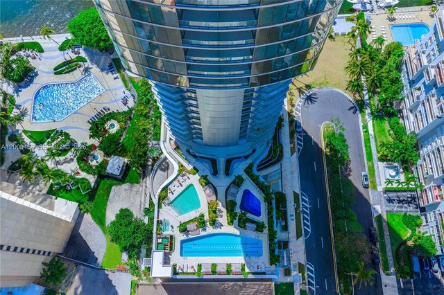 175 SE 25 Rd 3403, Miami, FL 33129