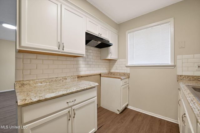 375 James Garfield Circle, Jackson, MS 39213