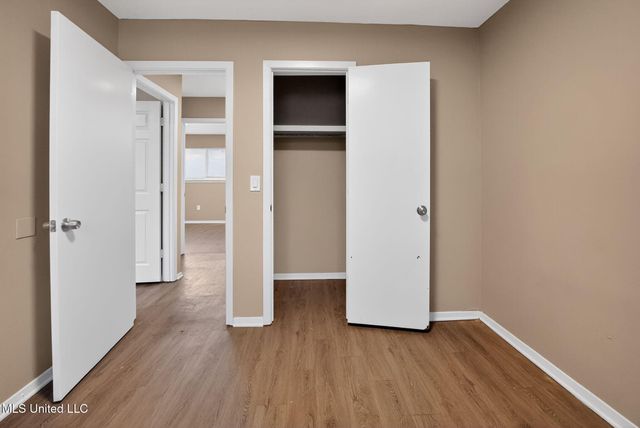 375 James Garfield Circle, Jackson, MS 39213