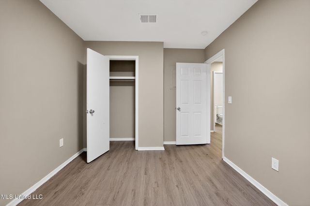 375 James Garfield Circle, Jackson, MS 39213