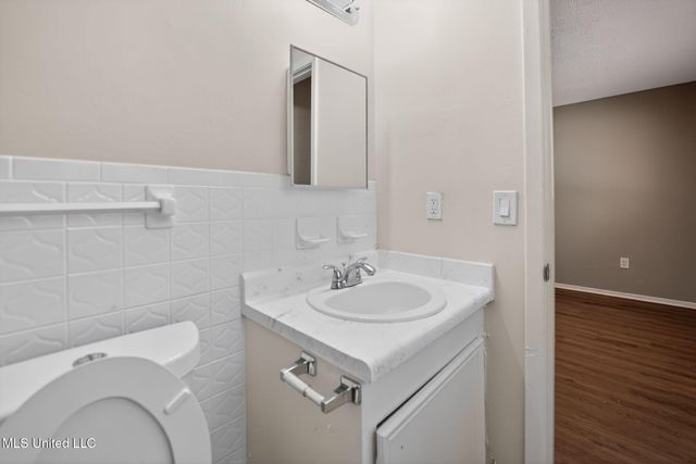 375 James Garfield Circle, Jackson, MS 39213