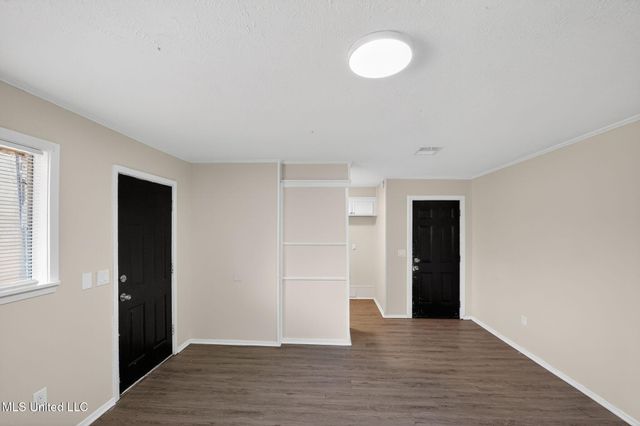 375 James Garfield Circle, Jackson, MS 39213