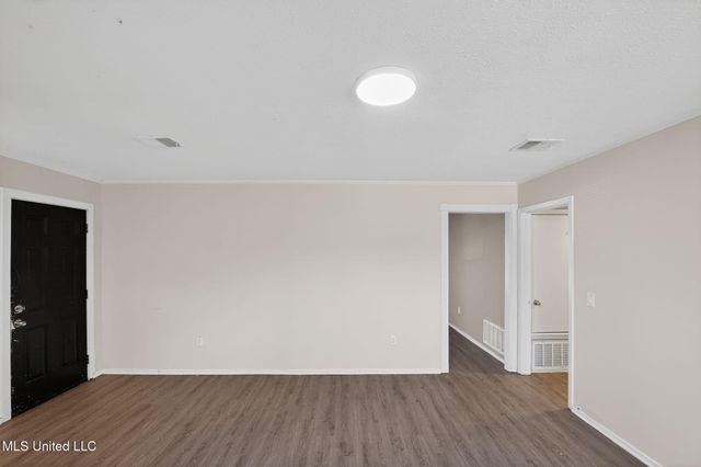 375 James Garfield Circle, Jackson, MS 39213