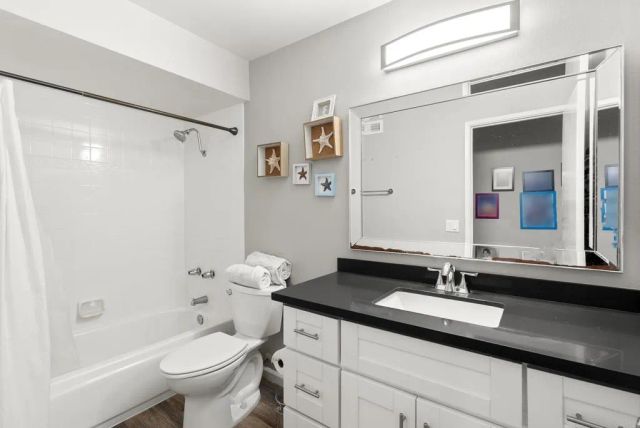 18027 Cotorro Rd, San Diego, CA 92128