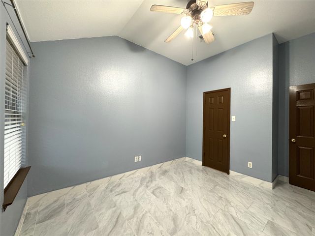 13624 Kaplan Court, Fort Worth, TX 76155