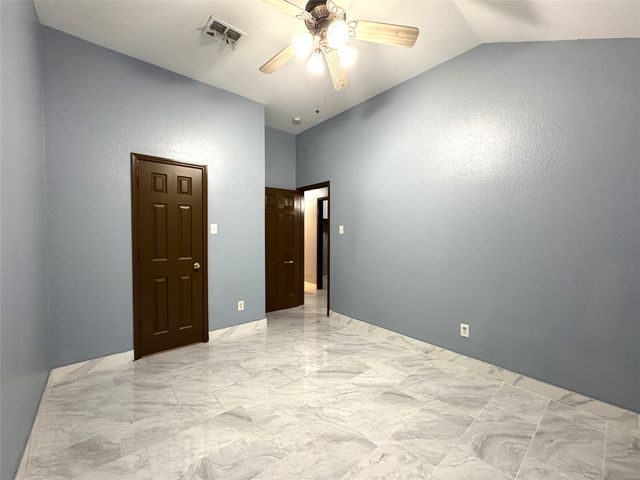 13624 Kaplan Court, Fort Worth, TX 76155