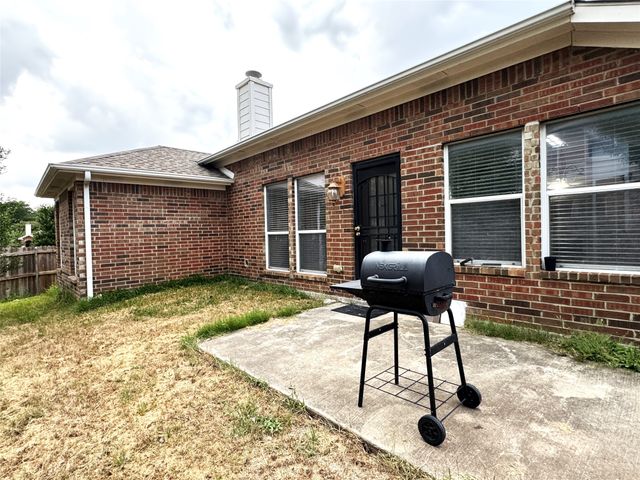 13624 Kaplan Court, Fort Worth, TX 76155