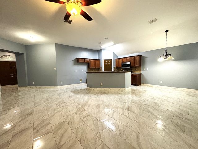 13624 Kaplan Court, Fort Worth, TX 76155