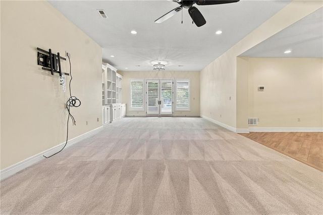 12301 W 150th Terrace, Olathe, KS 66062