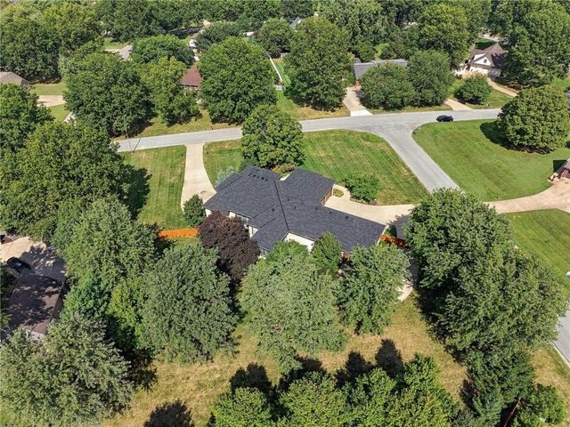 12301 W 150th Terrace, Olathe, KS 66062