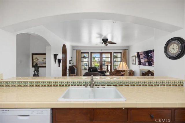 240 Avenida Rosa B, San Clemente, CA 92672