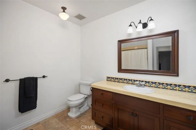 240 Avenida Rosa B, San Clemente, CA 92672