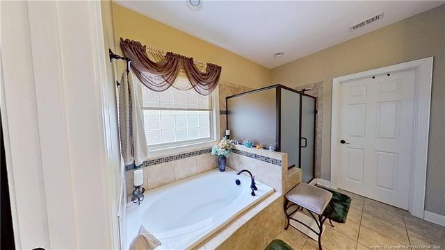 11 Skipping Pines Court, Spring Lake, NC 28390