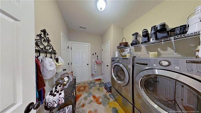 11 Skipping Pines Court, Spring Lake, NC 28390