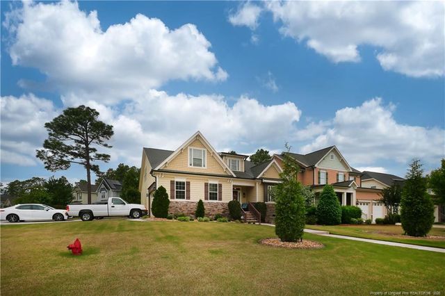 11 Skipping Pines Court, Spring Lake, NC 28390