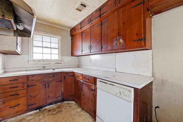 2721 Lee Street, Columbus, GA 31903