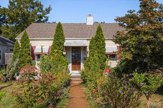 6833 Wanda Avenue, St Louis, MO 63116
