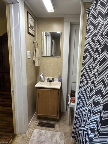 5149 Boone Trail, Millers Creek, NC 28651