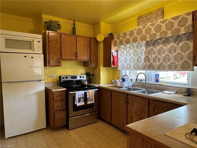 5149 Boone Trail, Millers Creek, NC 28651