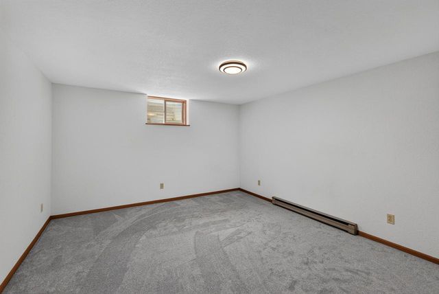 4112 Mueller DRIVE, Hartford, WI 53027