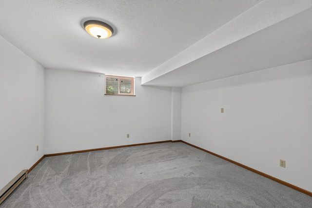 4112 Mueller DRIVE, Hartford, WI 53027