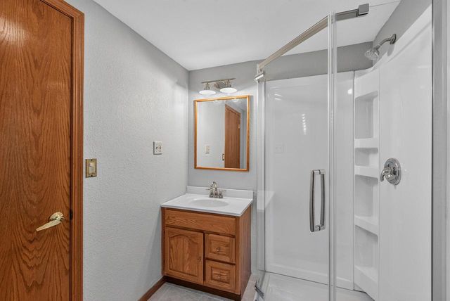 4112 Mueller DRIVE, Hartford, WI 53027