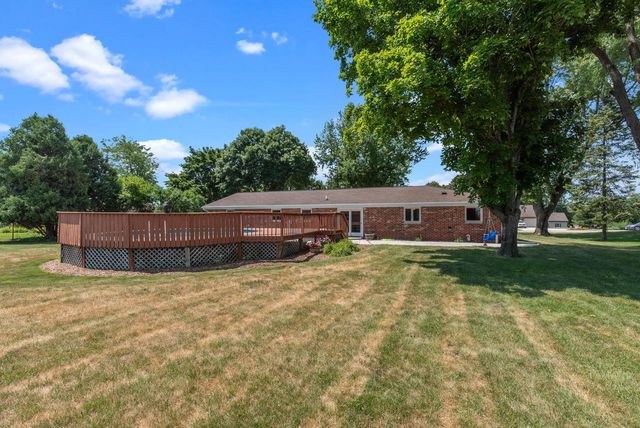 4112 Mueller DRIVE, Hartford, WI 53027